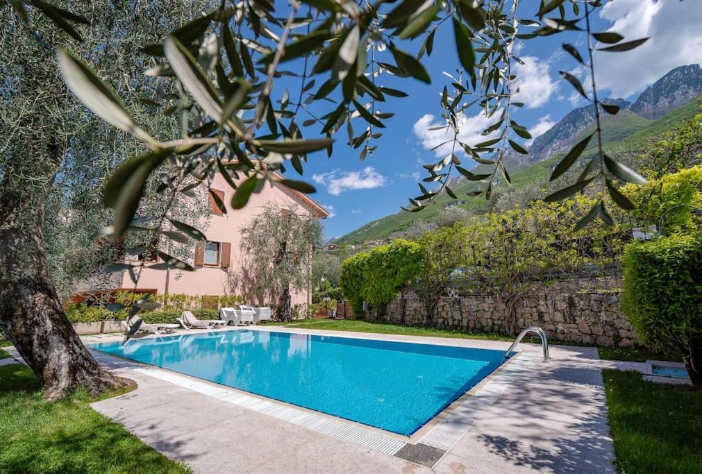 Kite Beth'S House Apartment Brenzone sul Garda Exterior foto