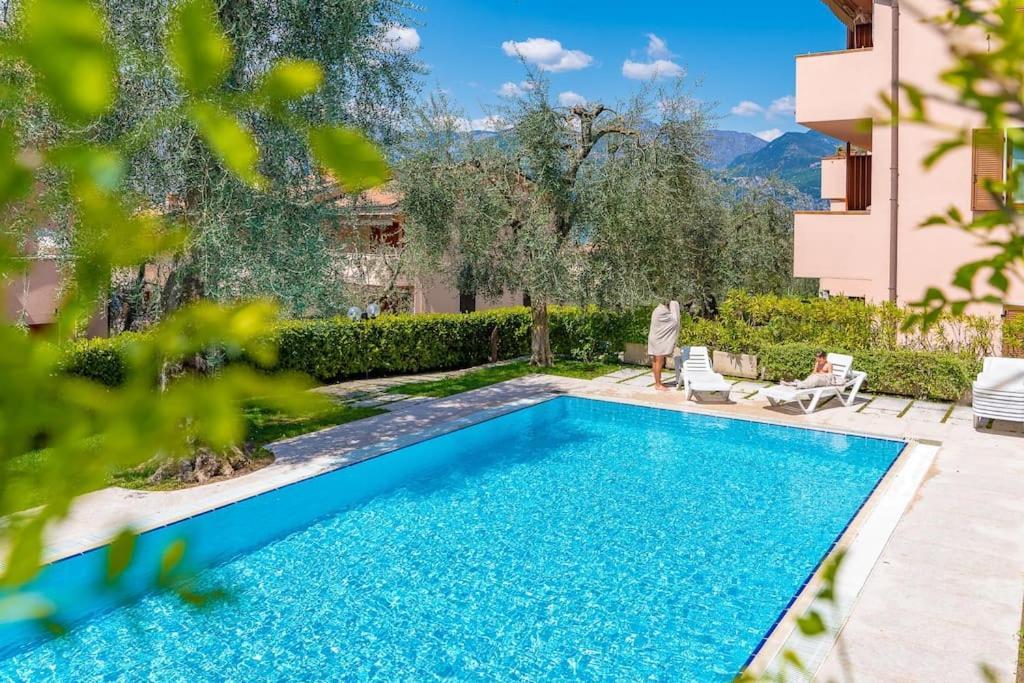 Kite Beth'S House Apartment Brenzone sul Garda Exterior foto