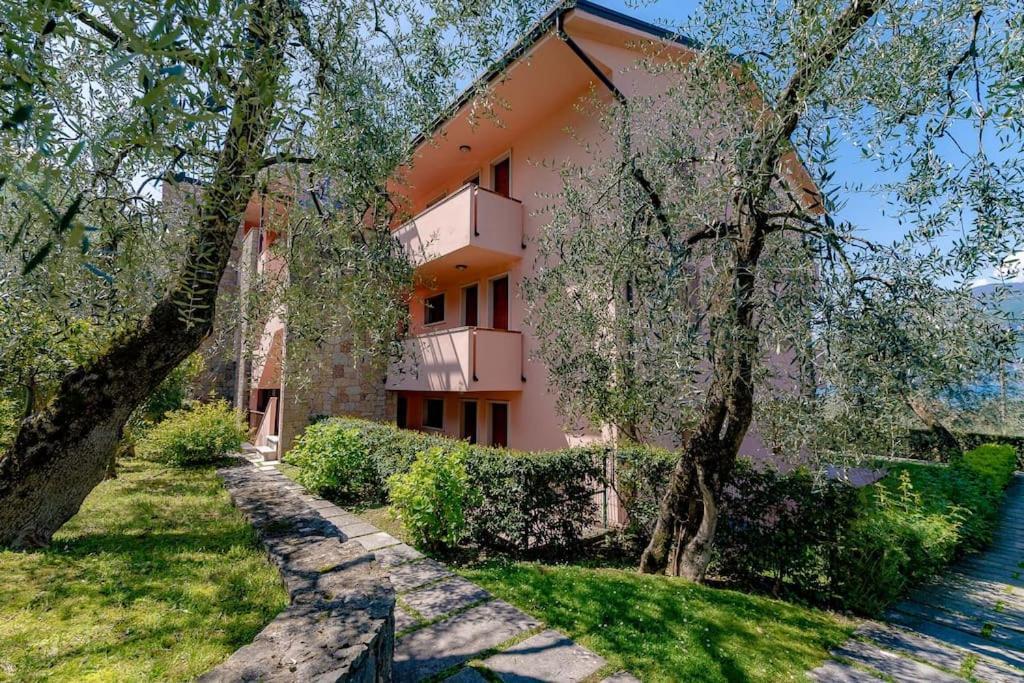 Kite Beth'S House Apartment Brenzone sul Garda Exterior foto